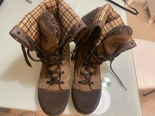 Botas de montaña QUECHUA Talla 40