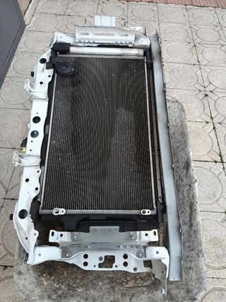 FRENTE YARIS MF4227509850 4221348630 2012 2022