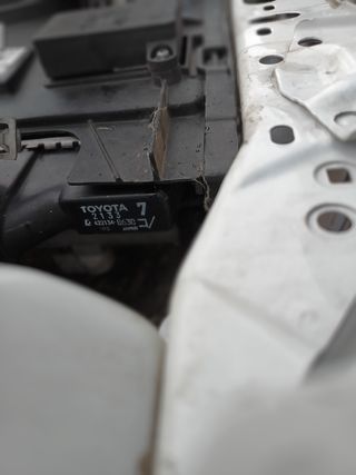 FRENTE YARIS MF4227509850 4221348630 2012 2022