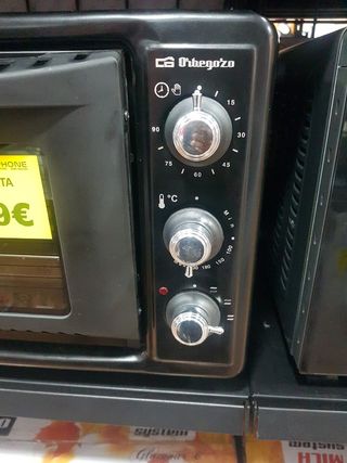 Horno  eléctrico  nuevo  