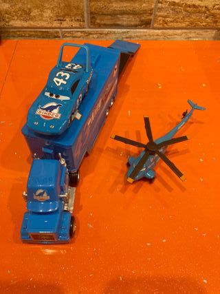 Camión y coche +helicóptero de metal cars dinoco43