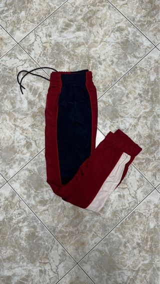 Pantalón de chandal Bershka L