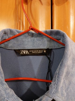 Camisa azul de pana de mujer