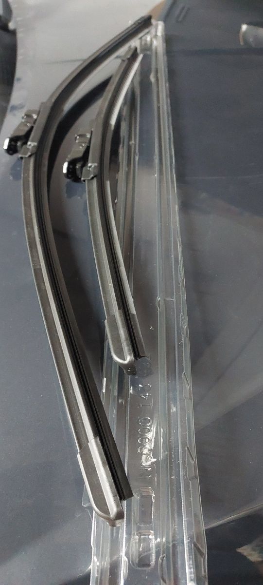 Escobillas delanteros