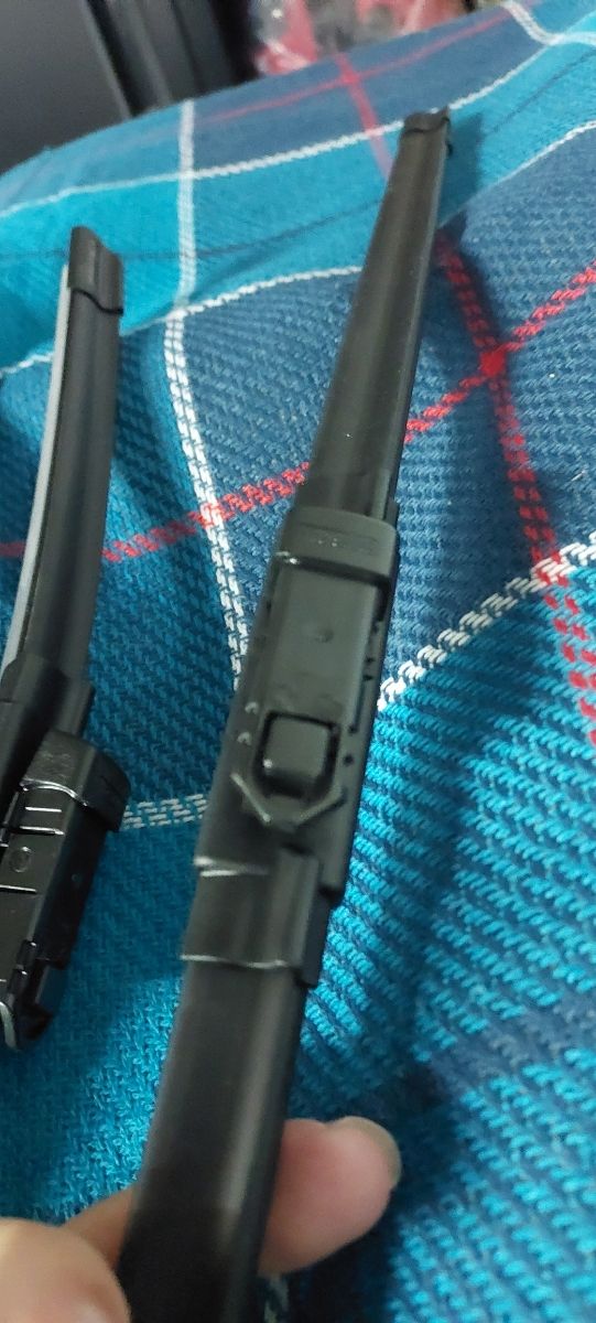 Escobillas delanteros