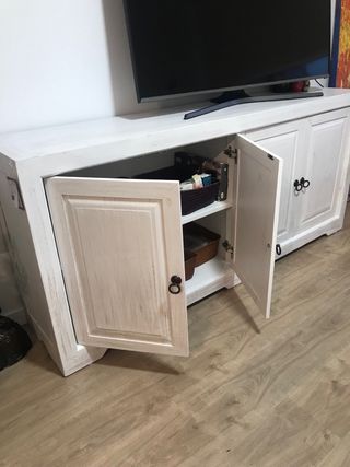 Mueble TV  NUEVO - URGE