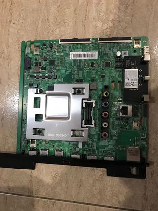 Despiece tv SAMSUNG UE50RU7025K