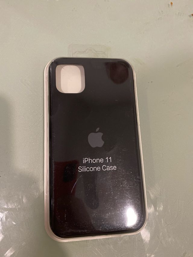 Funda negra iphone 11