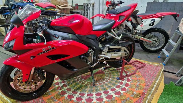 Honda CBR 100 RR