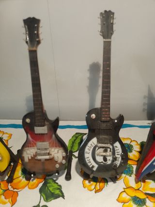 Guitar  chitarra  in legno