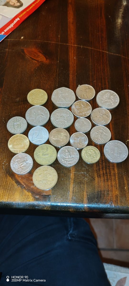 Monete vecchie straniere e italiane