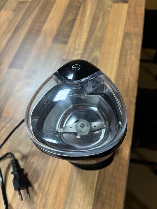 Picador/grinder de café