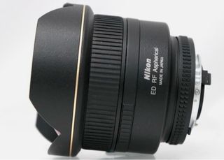Nikon AF NIKKOR 14mm f/2.8D ED asferico