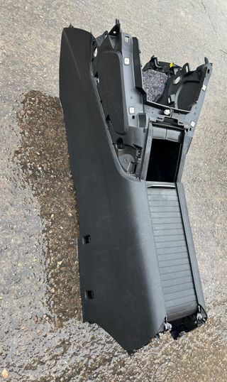 Consola central peugeot rifter 2022