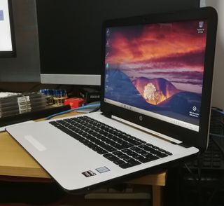 Despiece portatil  Hp 15-Ay031ns
