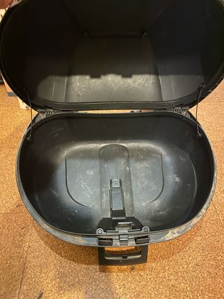 Baúl SHAD SH47 con soporte 