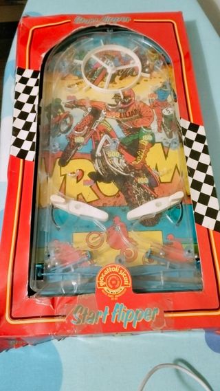 Flipper vintage del 1979 Arcofalc