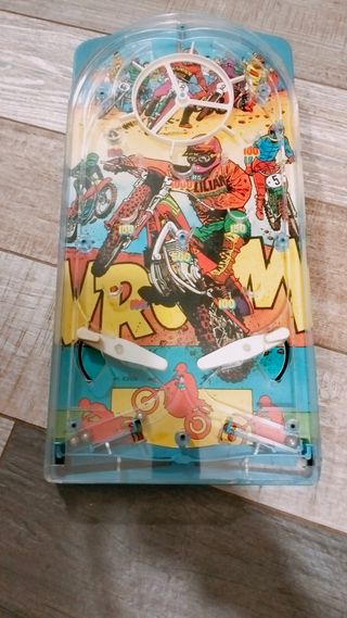 Flipper vintage del 1979 Arcofalc