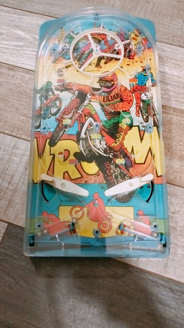 Flipper vintage del 1979 Arcofalc