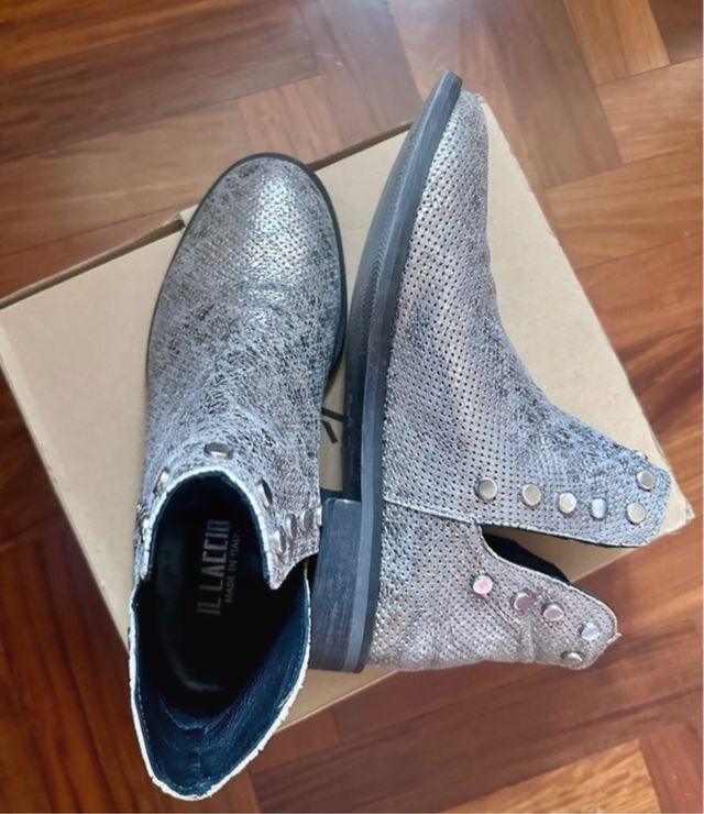 Stivaletto borchiato pelle Il Laccio numero 38