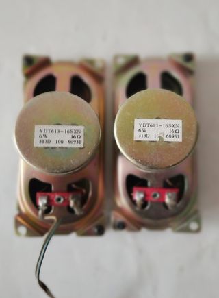 ALTAVOCES DE 6 W 16 OHMIOS
