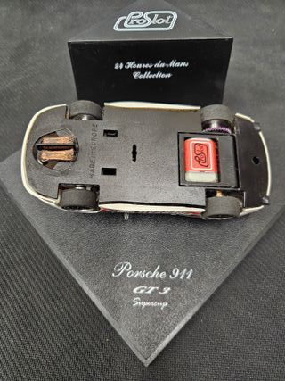 Scalextric Porsche 911 GT3 Supercup