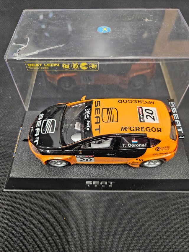 Scalextric SEAT Leon Mc Gregor