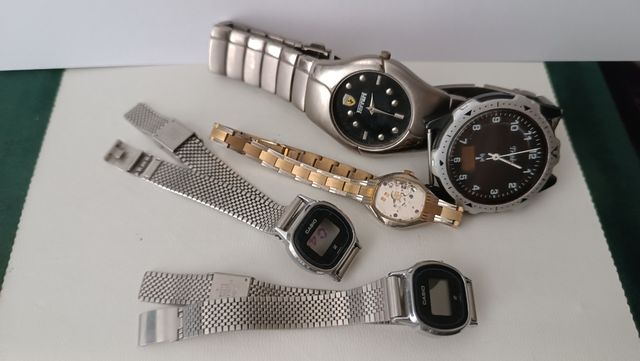 Orologi pezzi di ricambio