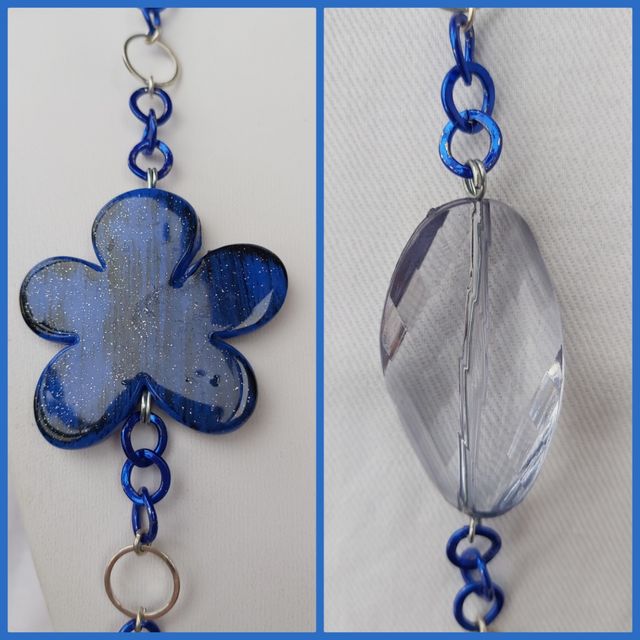 Collana con resine, perle vetro e cristalli blu