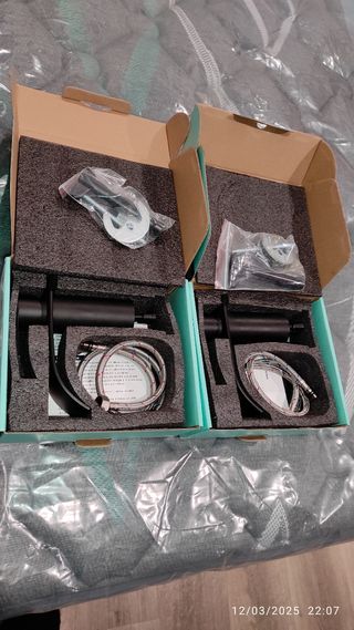 Grifo lavabo monomando negro de cascada.