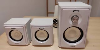 Altavoces NGS