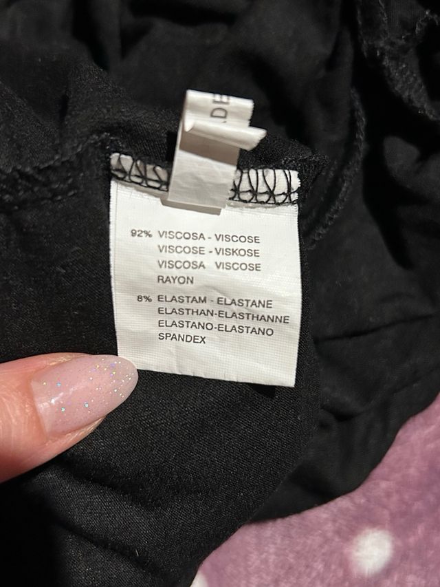 Leggings neri con gonnellino a balze