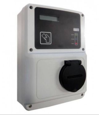 Cargador coche eléctrico.