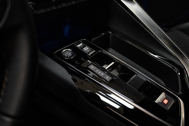 PEUGEOT 3008 Hybrid 1.2 100KW GT eDCS6