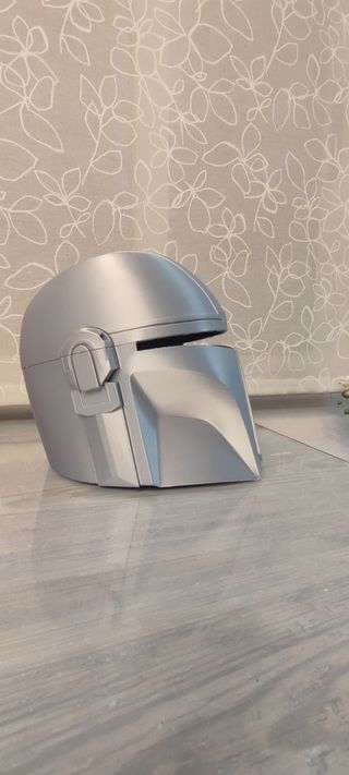 Casco mandalorian