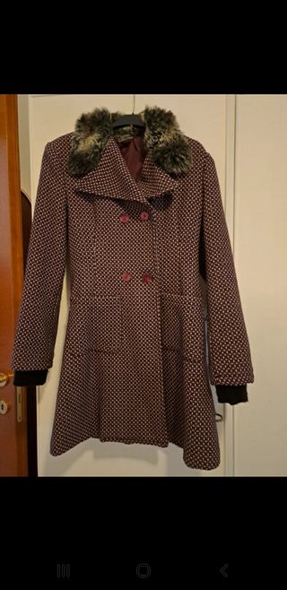 Cappottino corto nero