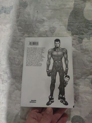 Gantz 21 y Tokyo ghoul Re 06