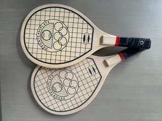 Palas de playa de madera