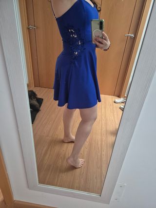 Vestido de fiesta azulón