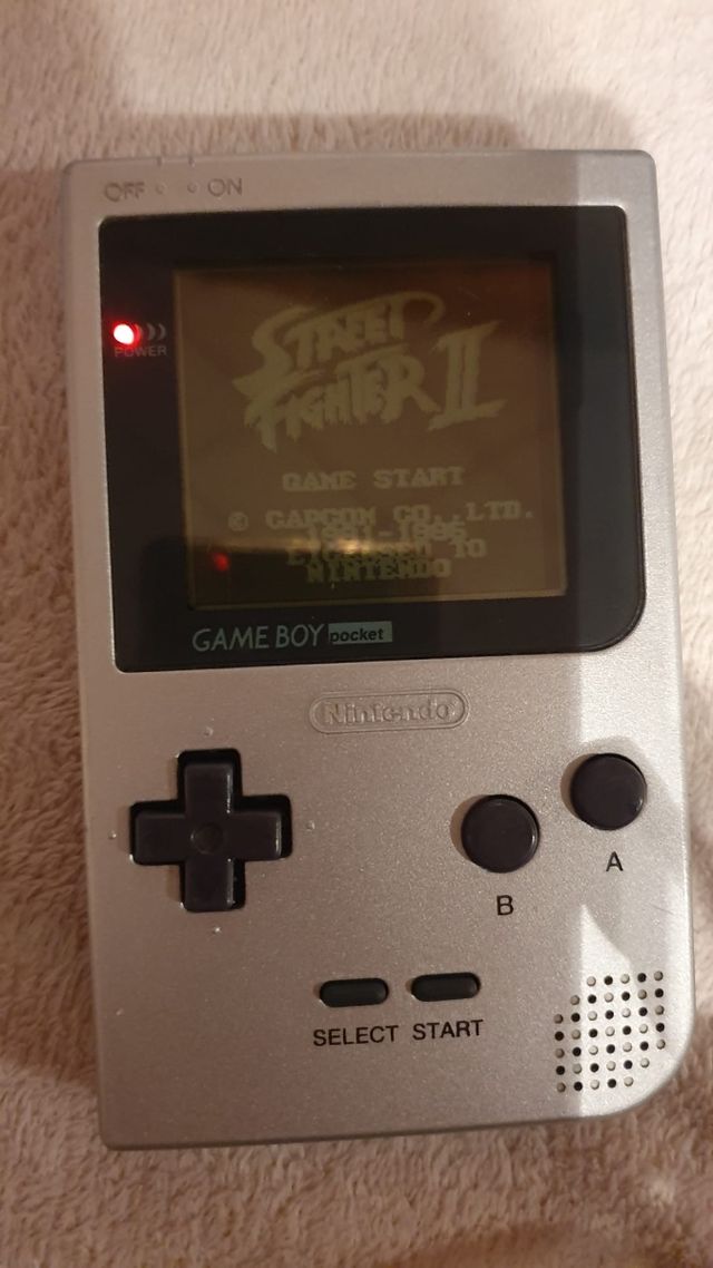 Game boy pocket plata