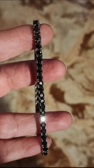 Bracciale in argento e Moissanite nera