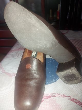 Zapatos muy comodos  piel