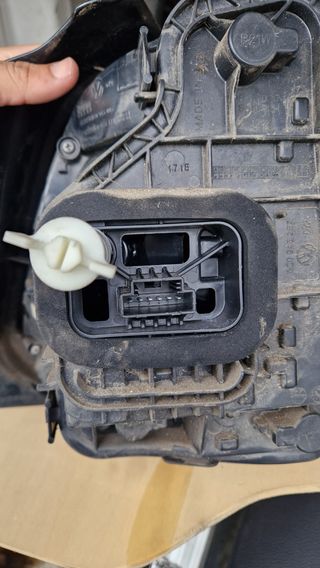 Farois traseiros VW Polo