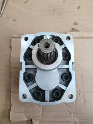 Bomba hidraulica roquet