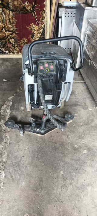 Peladora de limpieza segunda mano