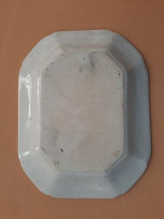 Preciosa bandeja decorativa y plato de cerámica