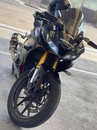 Yamaha Yzf R125 Monster Edition