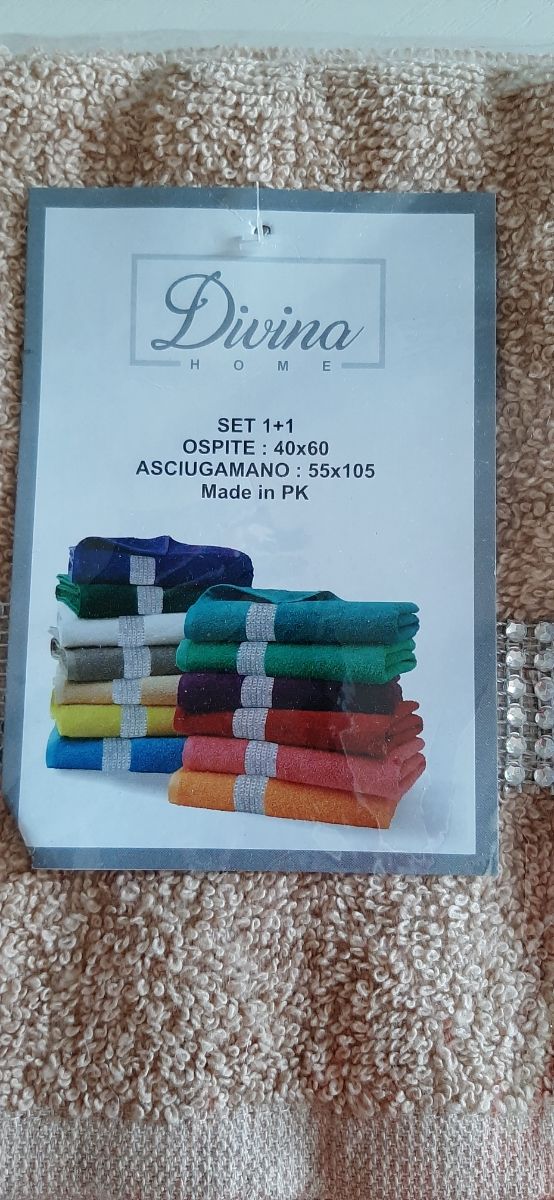 Set di asciugamani DivinaHome con strass