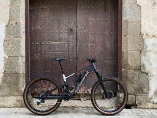 Bicicleta BTT eléctrica Mondraker Neat R talla L