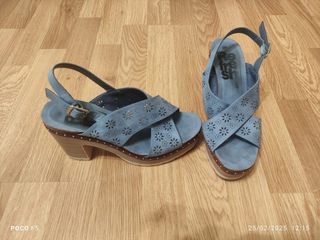 Sandalia cuña refresh